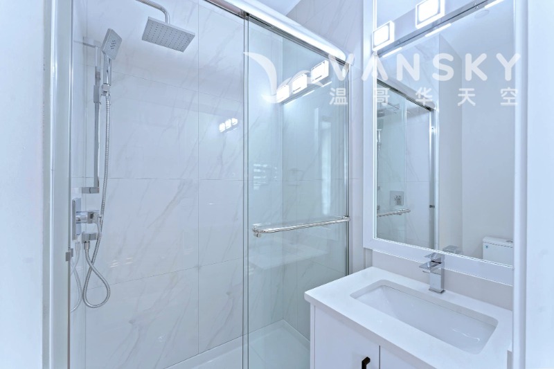 260329003726_6080 VICTORIA DRIVE  AMSTER  BATH ROOM_副本.jpg